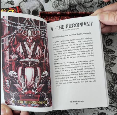 Horror Path Tarot Deck & Guidebook