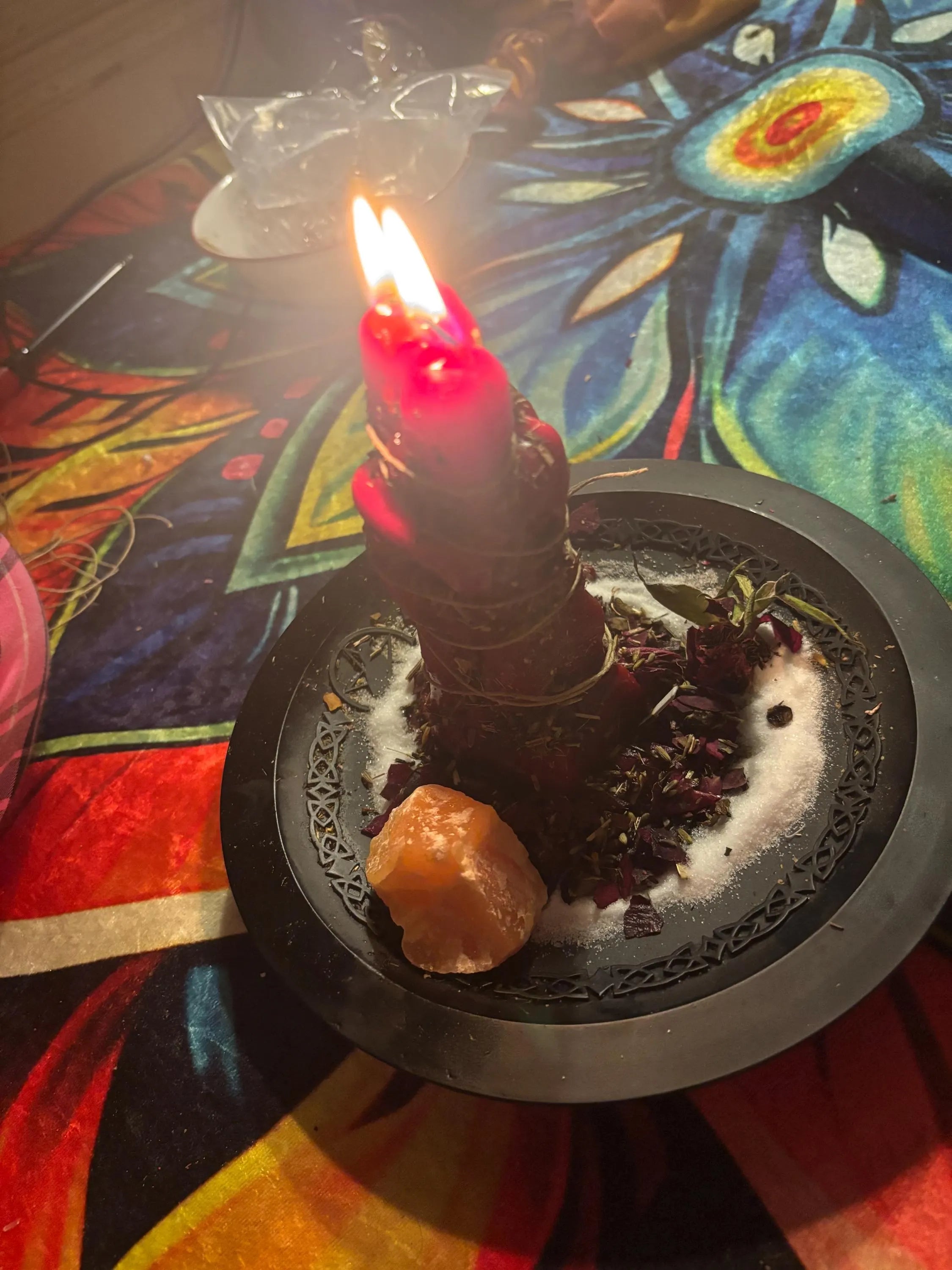 Love binding candle ritual