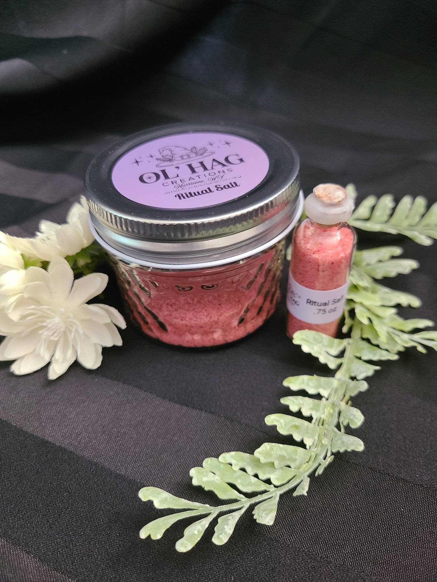 Ritual Salt-Red