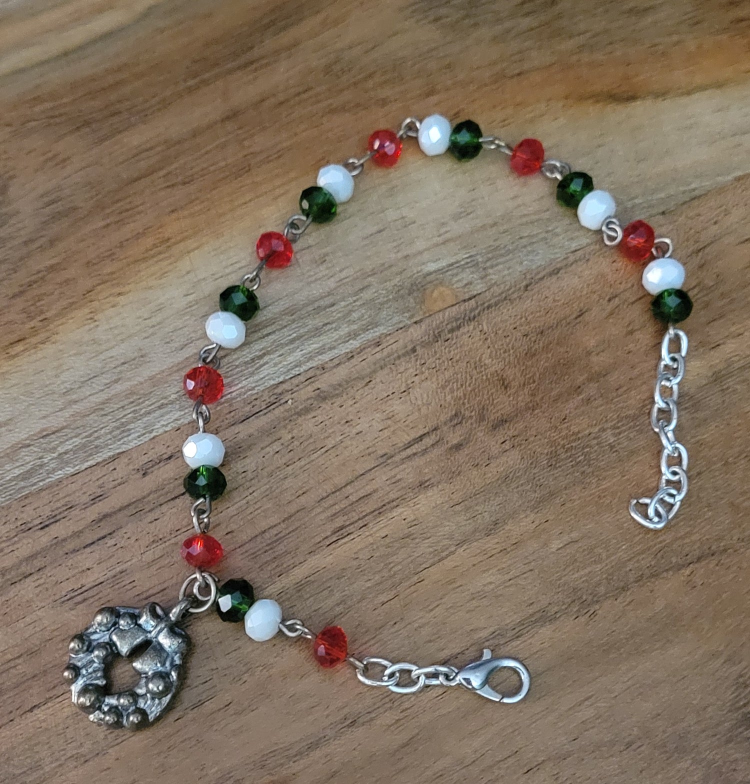 Yule Wreath Bracelet