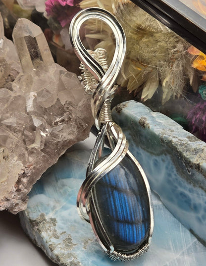 High Blue Flash Labradorite Pendant