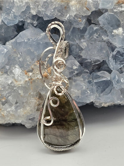 Sunset Labradorite Pendant
