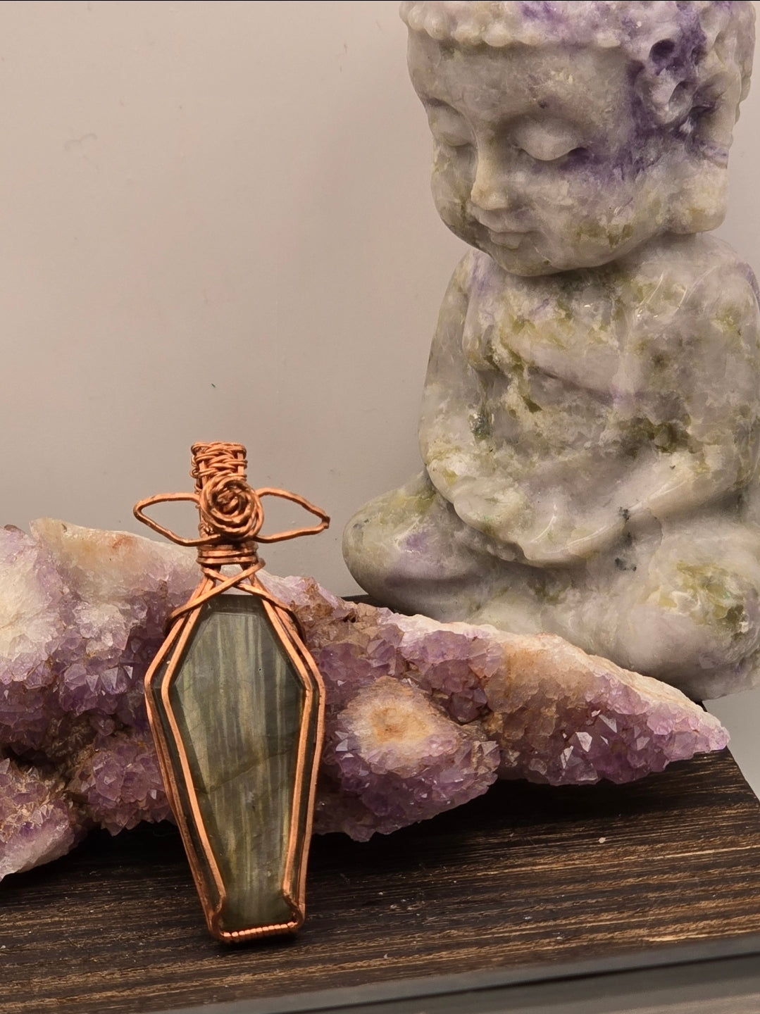 Labradorite Coffin Cut Pendant - Yellow Flash