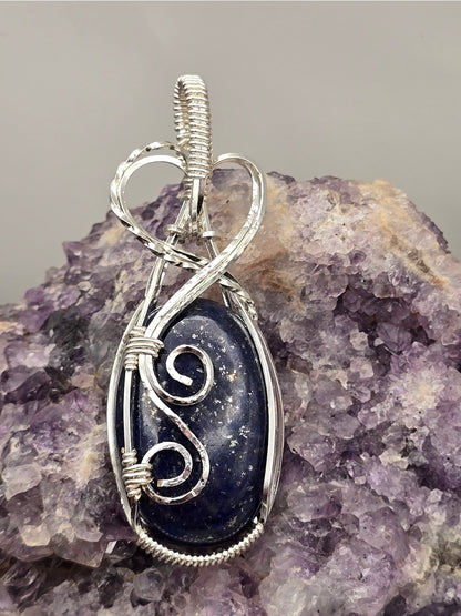 Lapis Lazuli Dreamcurrent Pendant