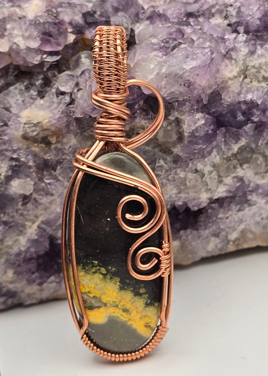 Bumblebee Jasper Embercrest Pendant