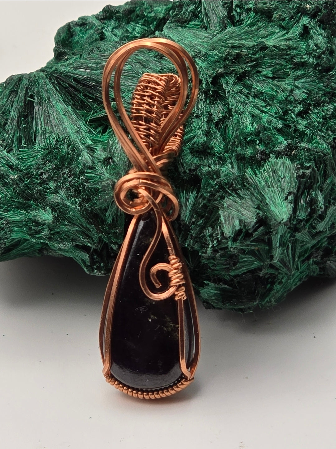 Purpurite Duskborne Pendant