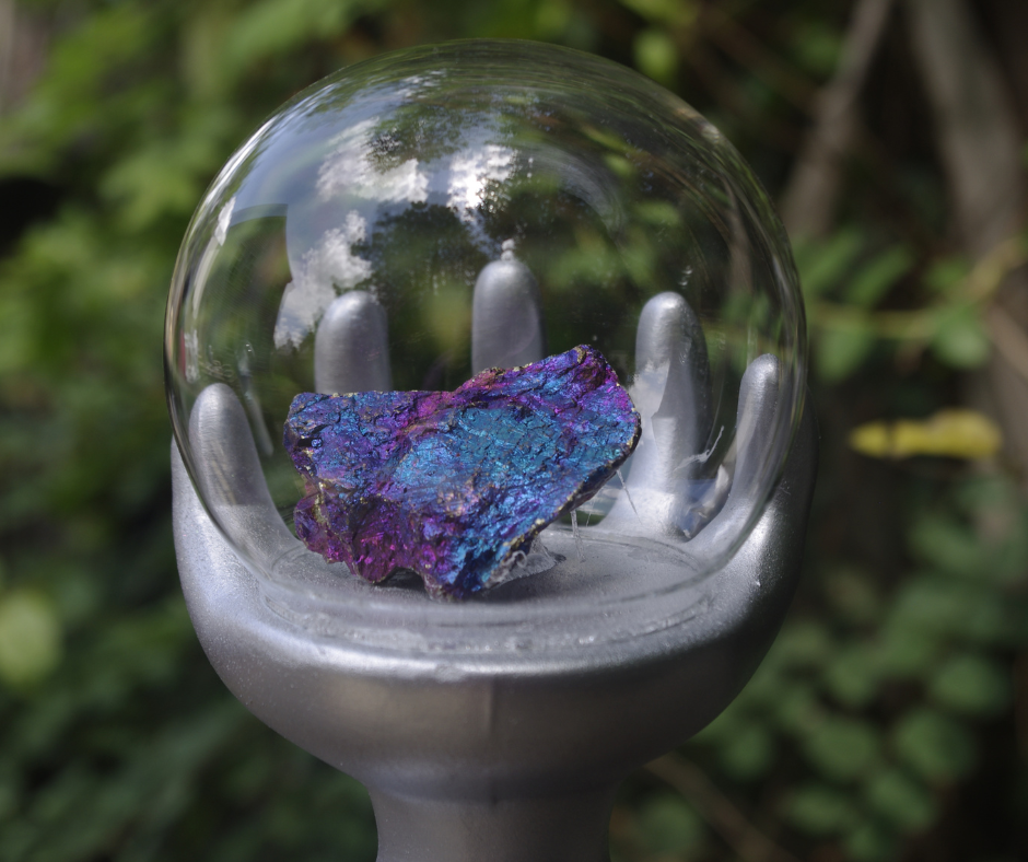 Crystal Guardian Globes