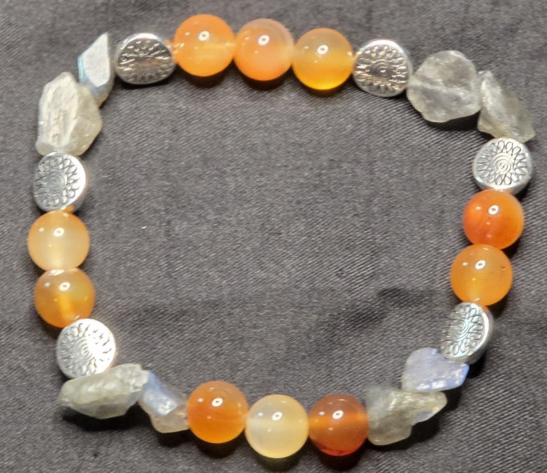 Carnelian and Labradorite Bracelet