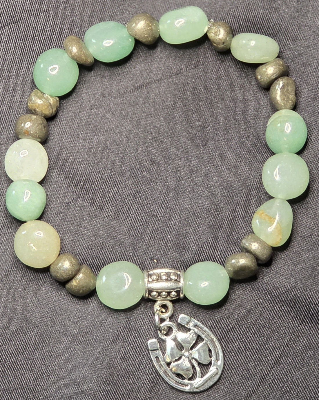 Green Aventurine and Pyrite Bracelet with Clover and Horseshoe