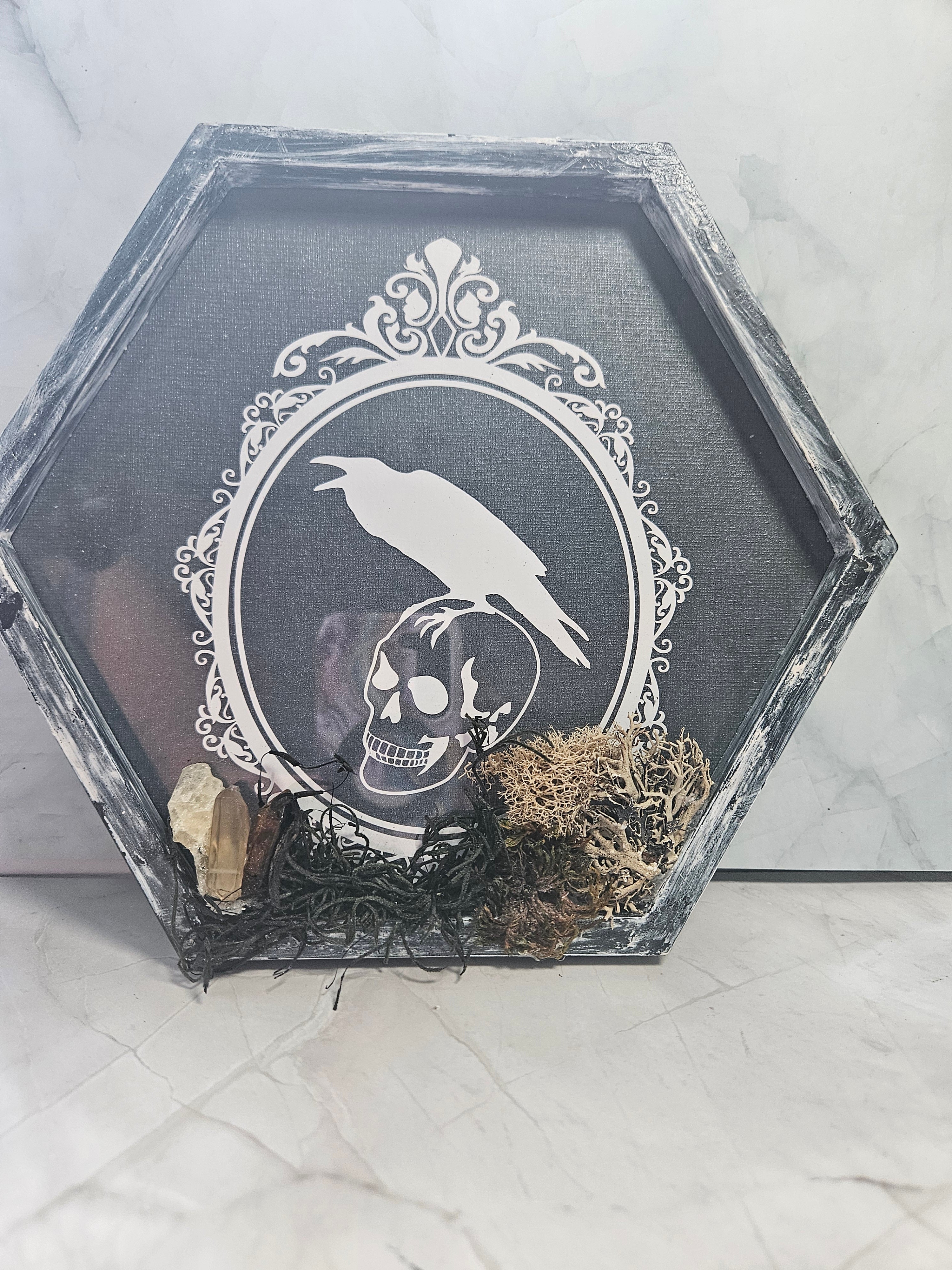 Wall Hanging: Gothic Skull, Clear Quartz, Smoky Quartz, Tiger&