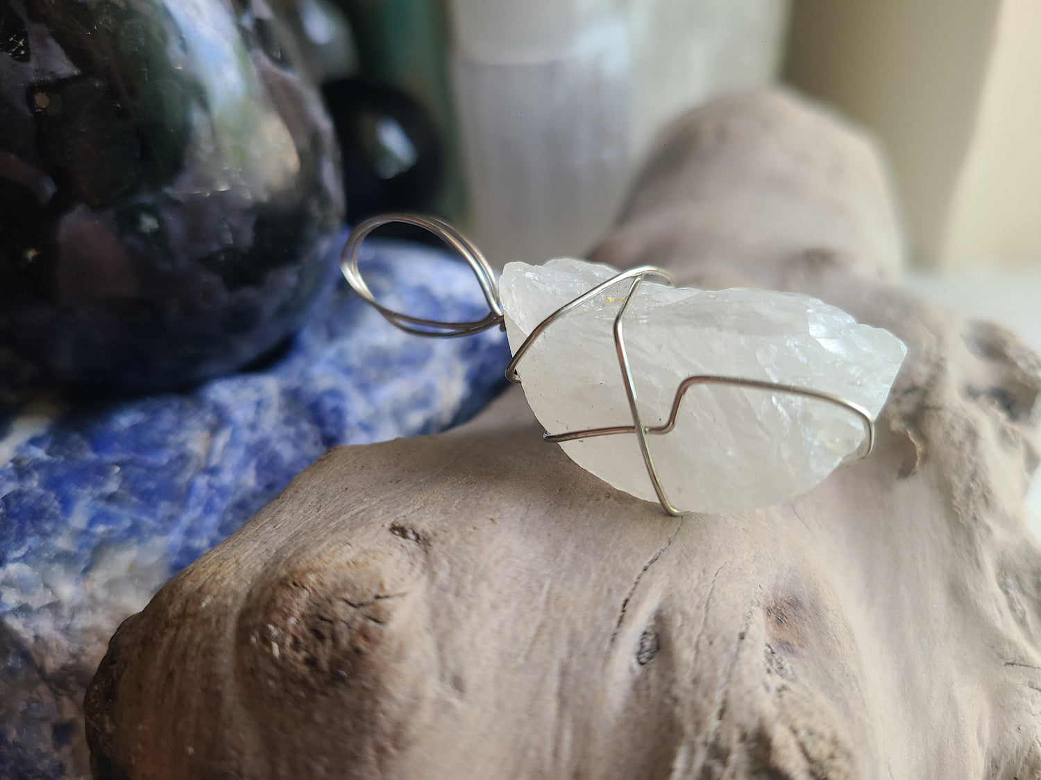Milky Quartz pendant
