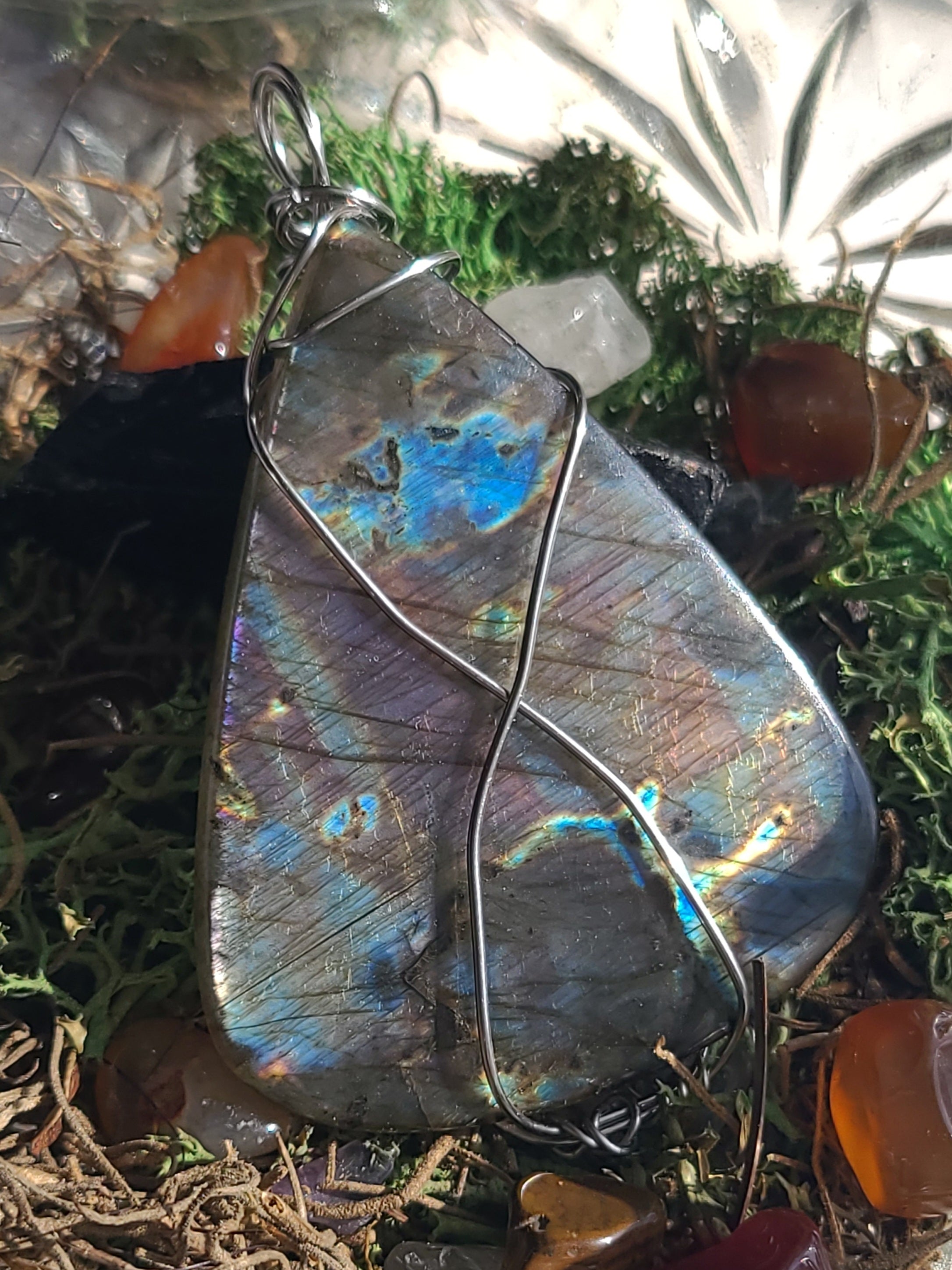 Labradorite pendant
