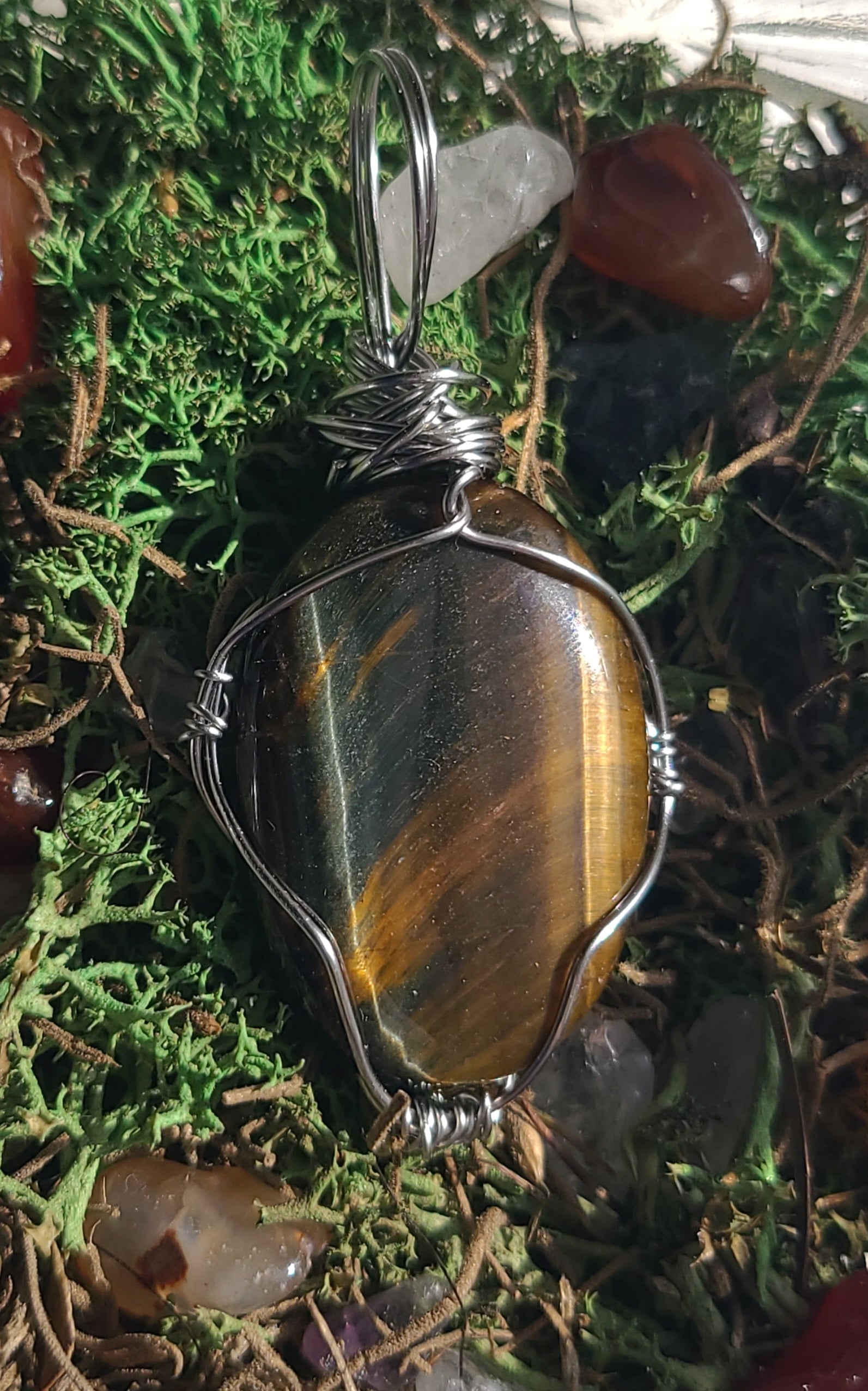 Tigers eye pendant