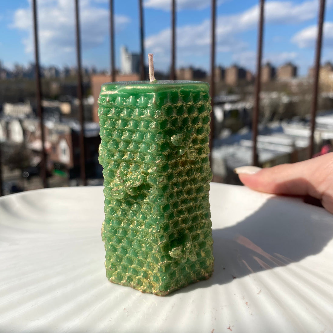 Honeycomb bee tower 100% natural beeswax ritual candle