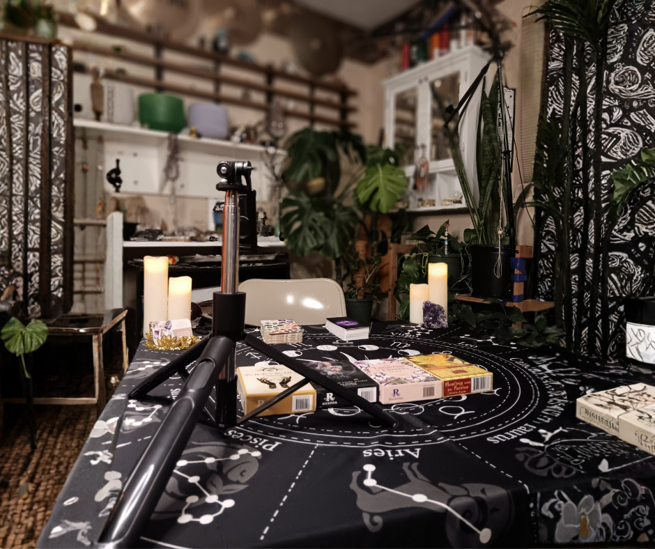 Tarot Reading (Zoom) 30 minutes