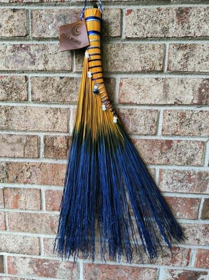 Calypso Turkey Wing Broom