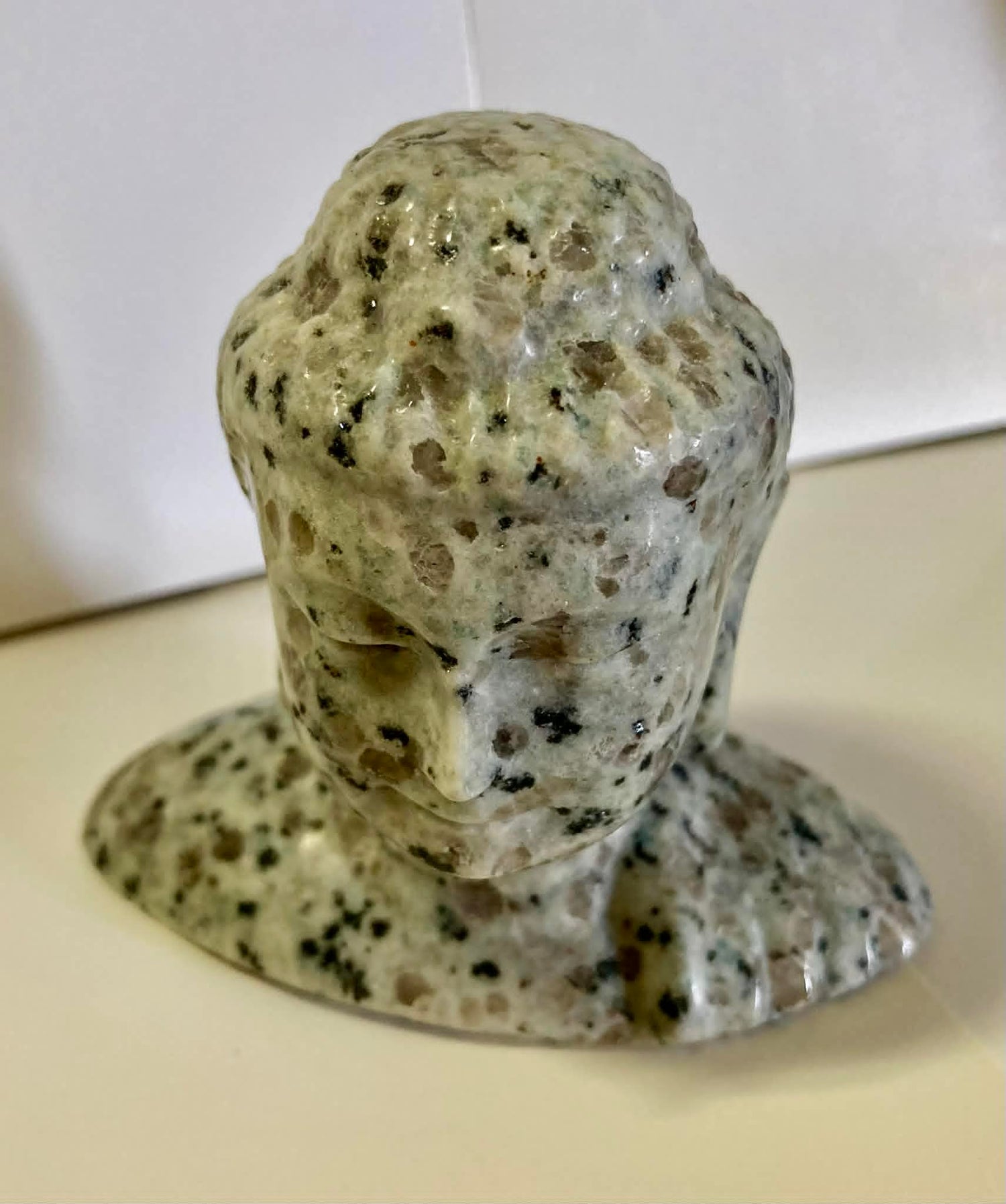 Kiwi Jasper Budda Head