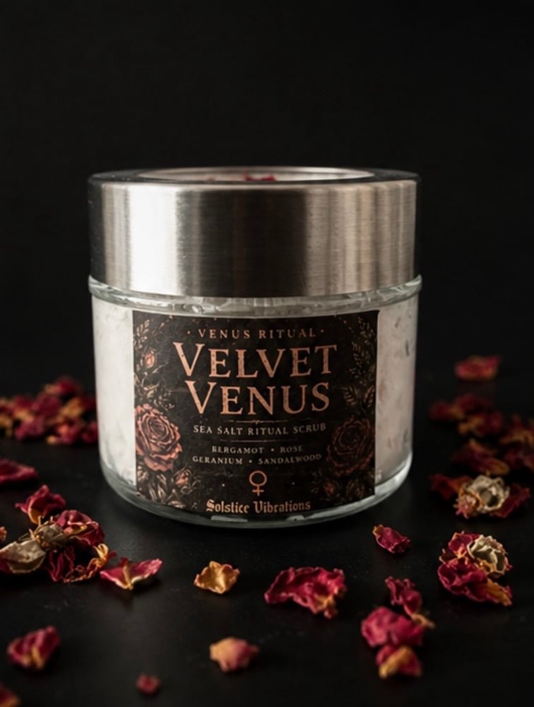 🌹Velvet Venus Foaming Salt Scrub