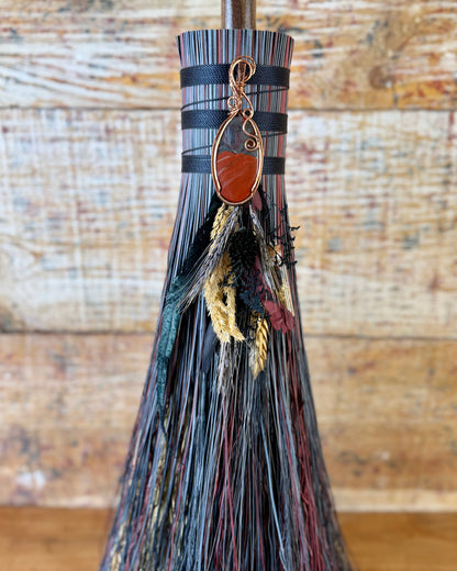 Present Form Besom
