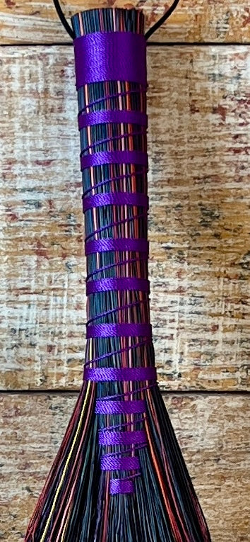 Midnight Prism Whisk/Blended Spectrum/Purple Thread