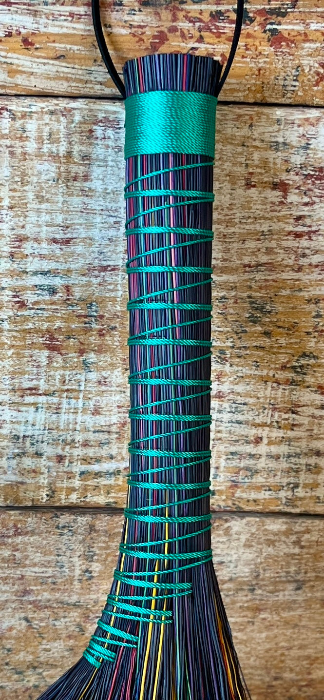 Midnight Prism Whisk/Blended Spectrum/Teal Thread