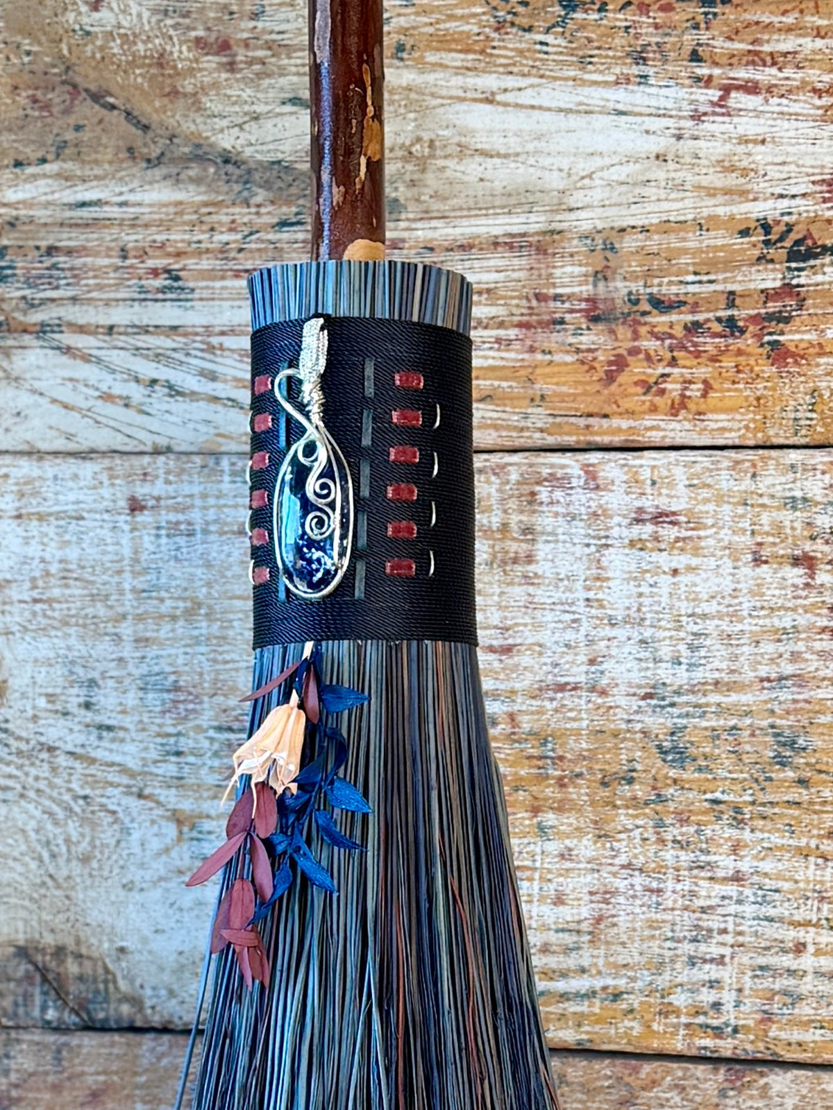 Convey Besom