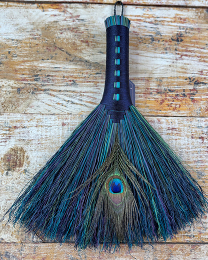 Peacock Artisan Whisk