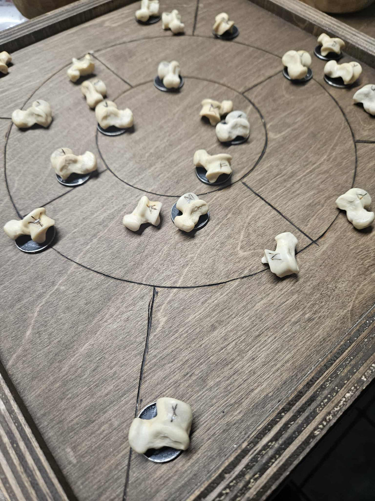 Runes of Fate - Runic Bone Divination (24 Elder Futhark)