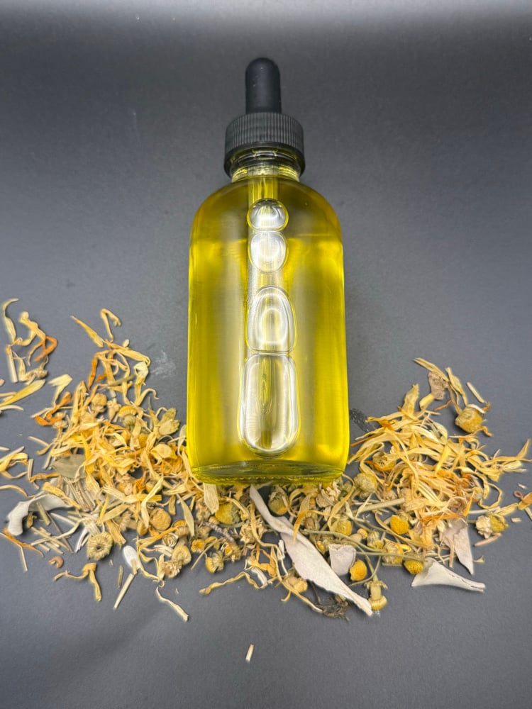 Garden Veil — Botanical Ritual Oil