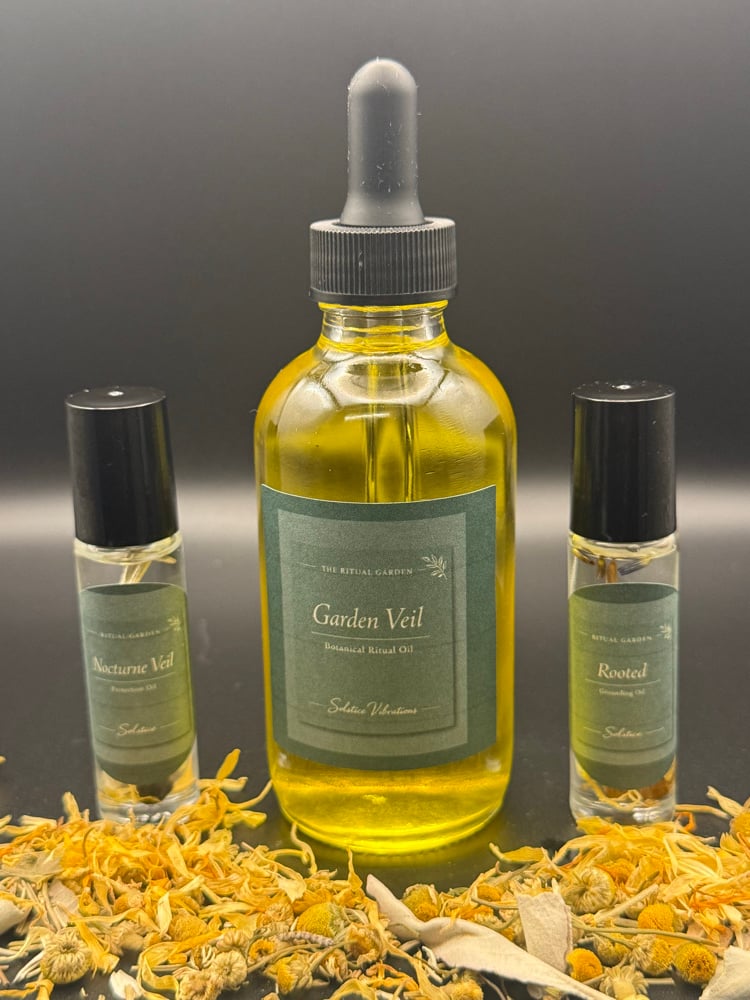 Garden Veil — Botanical Ritual Oil