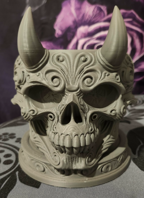 Skully&