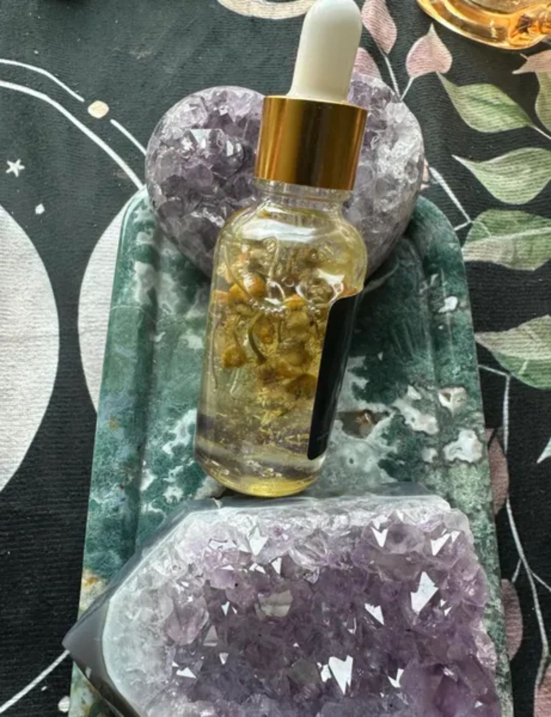 Healing Oil: Lavender, Eucalyptus &amp; Chamomile - Chakra Balancing