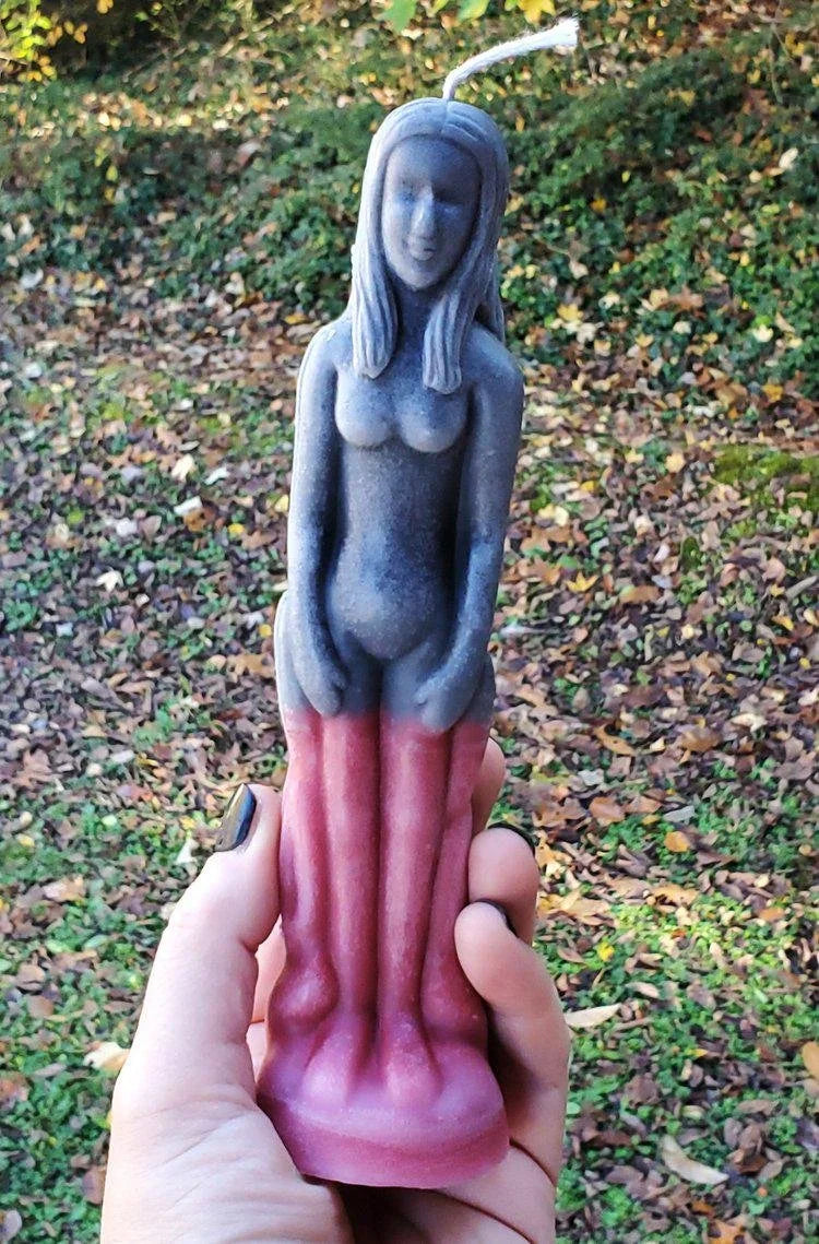 Double Action Reversal Figure Candle