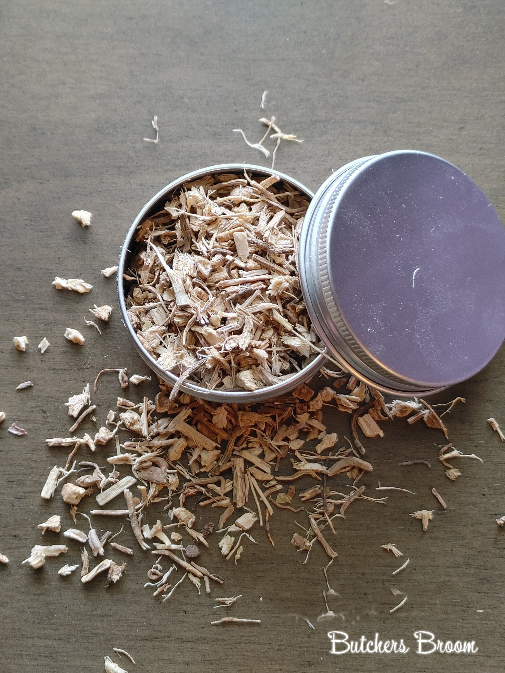 Butchers Broom Herb, Organic, Protection, Bring Calm, Divination, Psychic Power (1 oz)