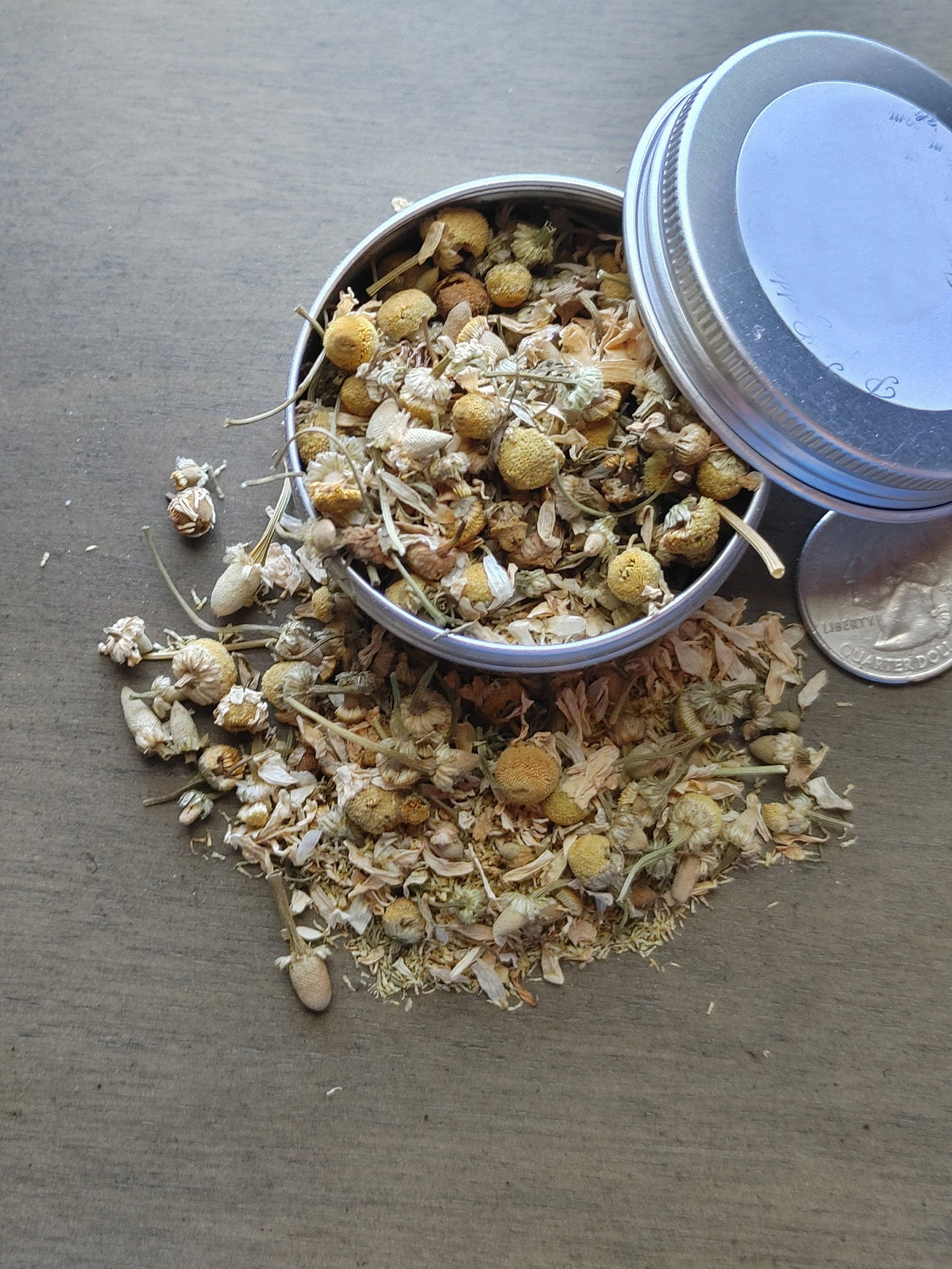 Chamomile Herb, Grounding, Sleep, Meditation, Warding, Gambling Luck, Attract Love, Good Fortune, Relaxation  (1 oz)