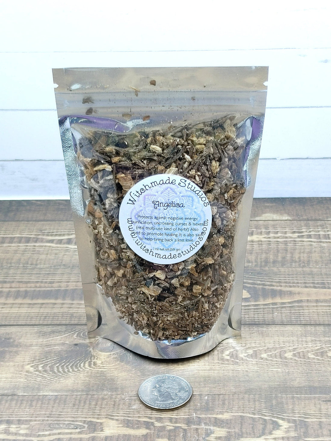 Angelica Root, Protection, Purification, Uncrossing, Healing, Lost Love (1 oz)