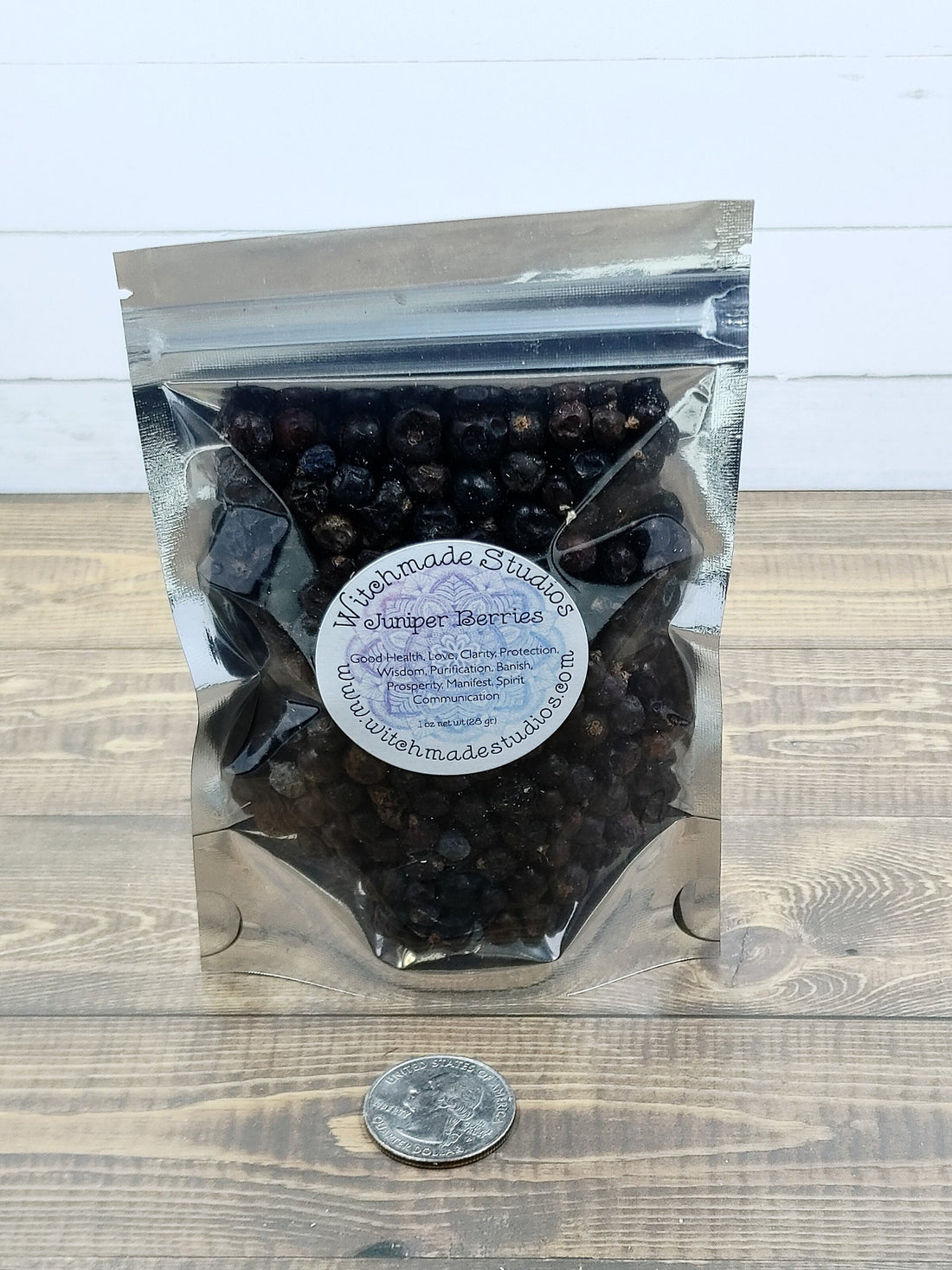 Juniper Berries, Good Health, Love, Clarity, Protection, Wisdom, Purification, Banish, Prosperity, Manifest, Spirit (1 oz)