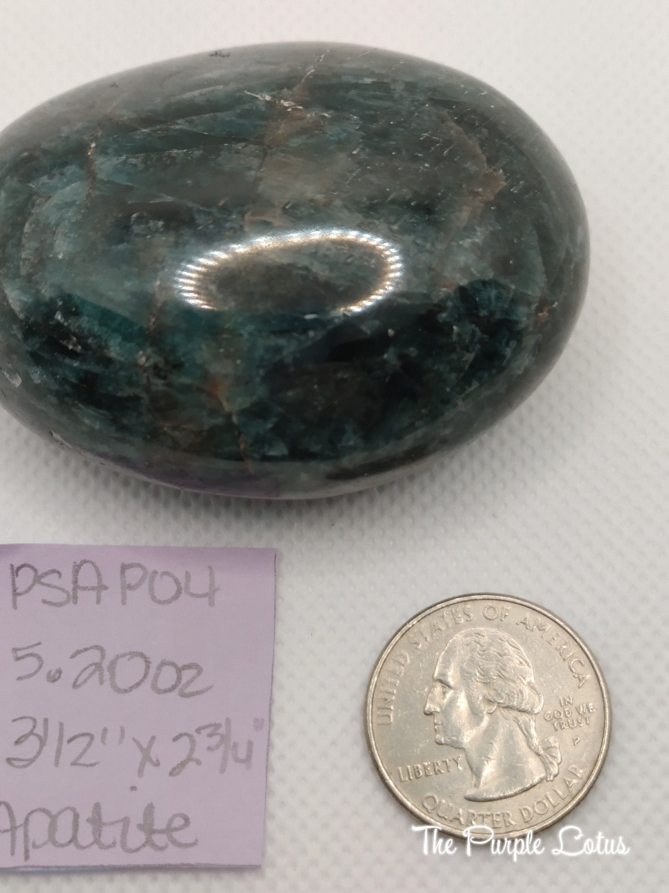 Apatite Palm Stone, Communication and Focus, Public Speaking, Peace, Love, Acceptance (5.20 oz)