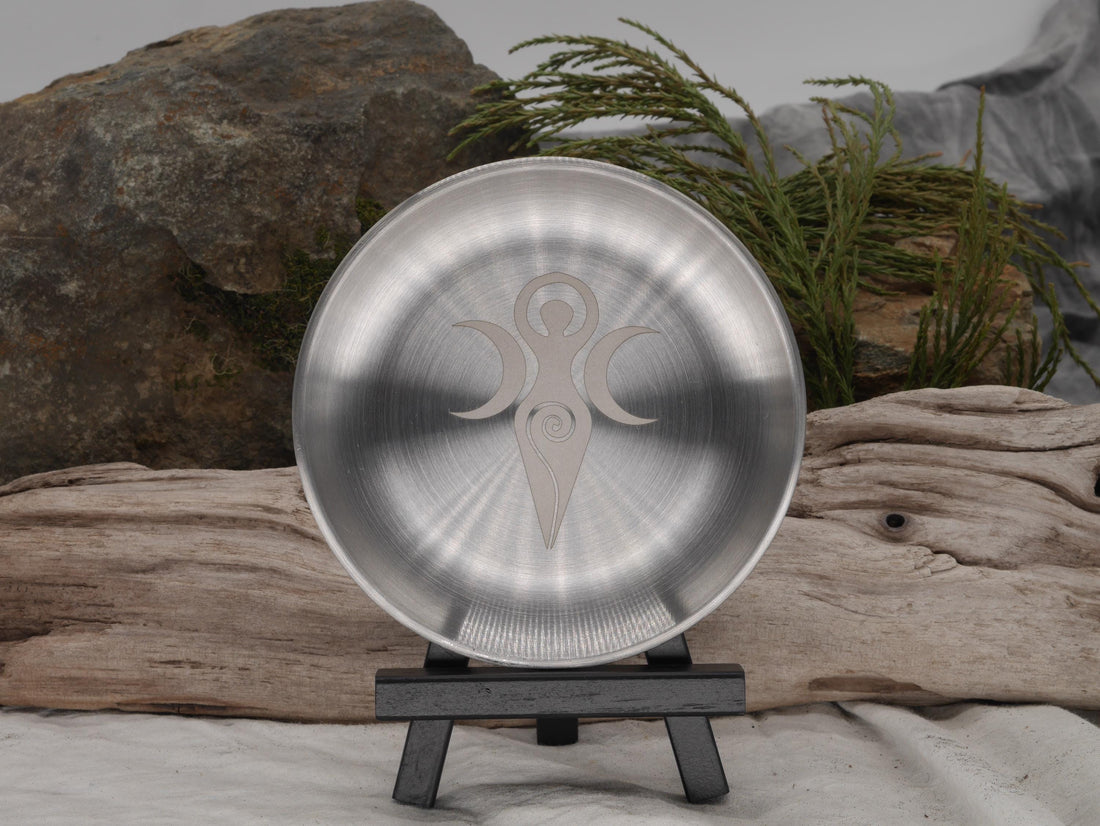 Triple Moon Goddess Altar Tray: Engraved Stainless Steel Offering Plate (5 1/2&amp;quot;)