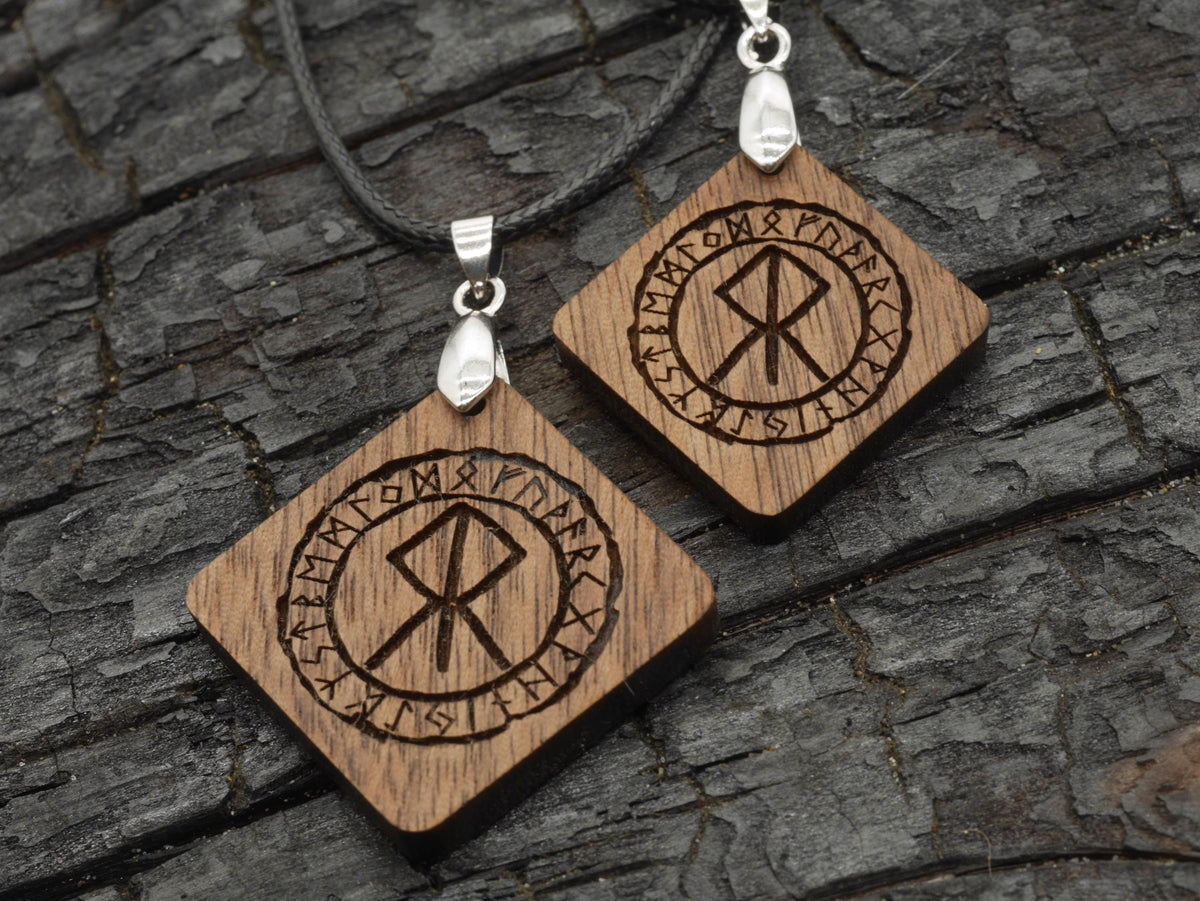 Walnut Courage Bind Rune Pendant – Norse Pagan Diamond Necklace