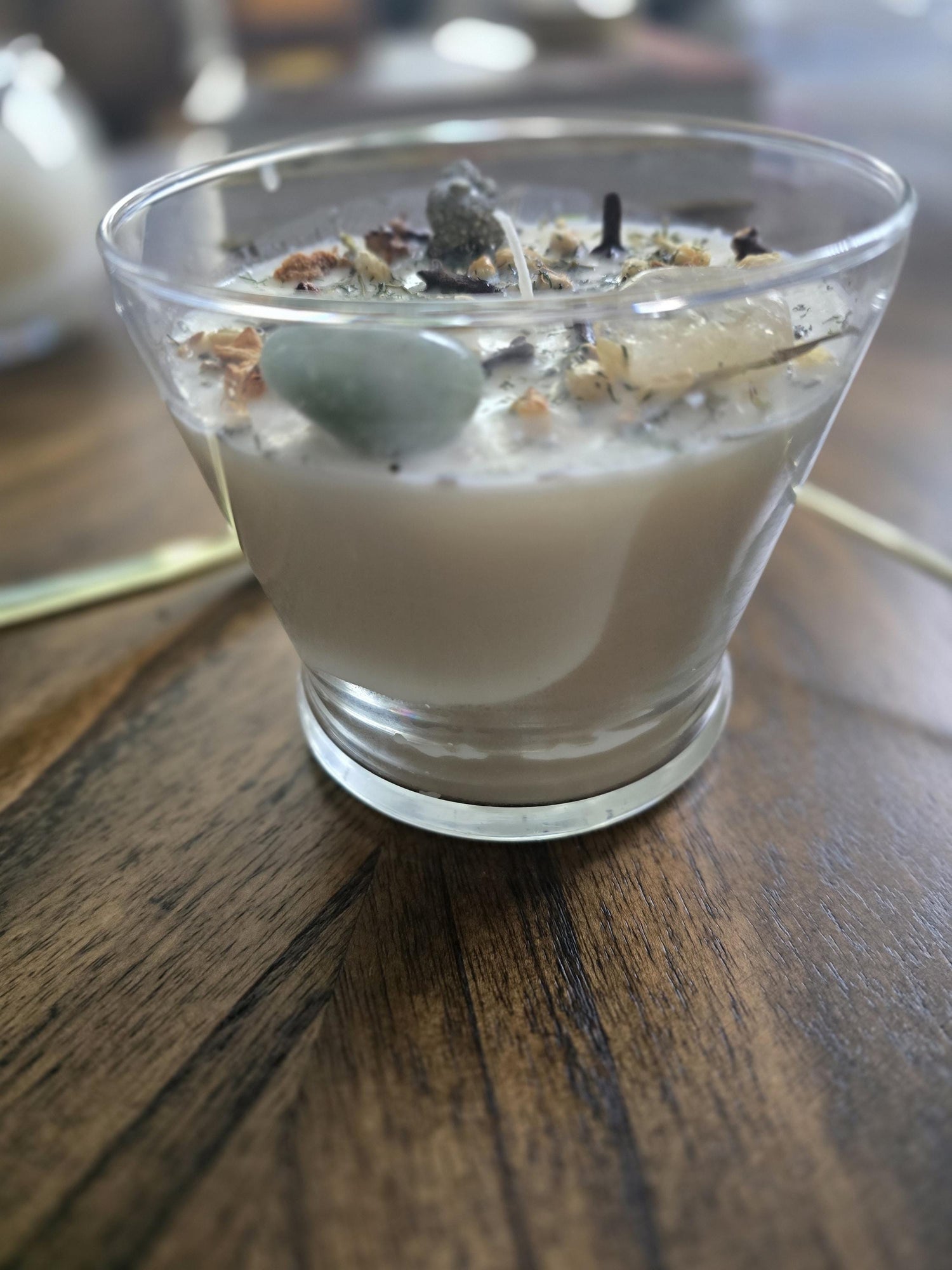 Abundance Intention Candle: Aventurine, Citrine &amp; Pyrite Crystal Blend