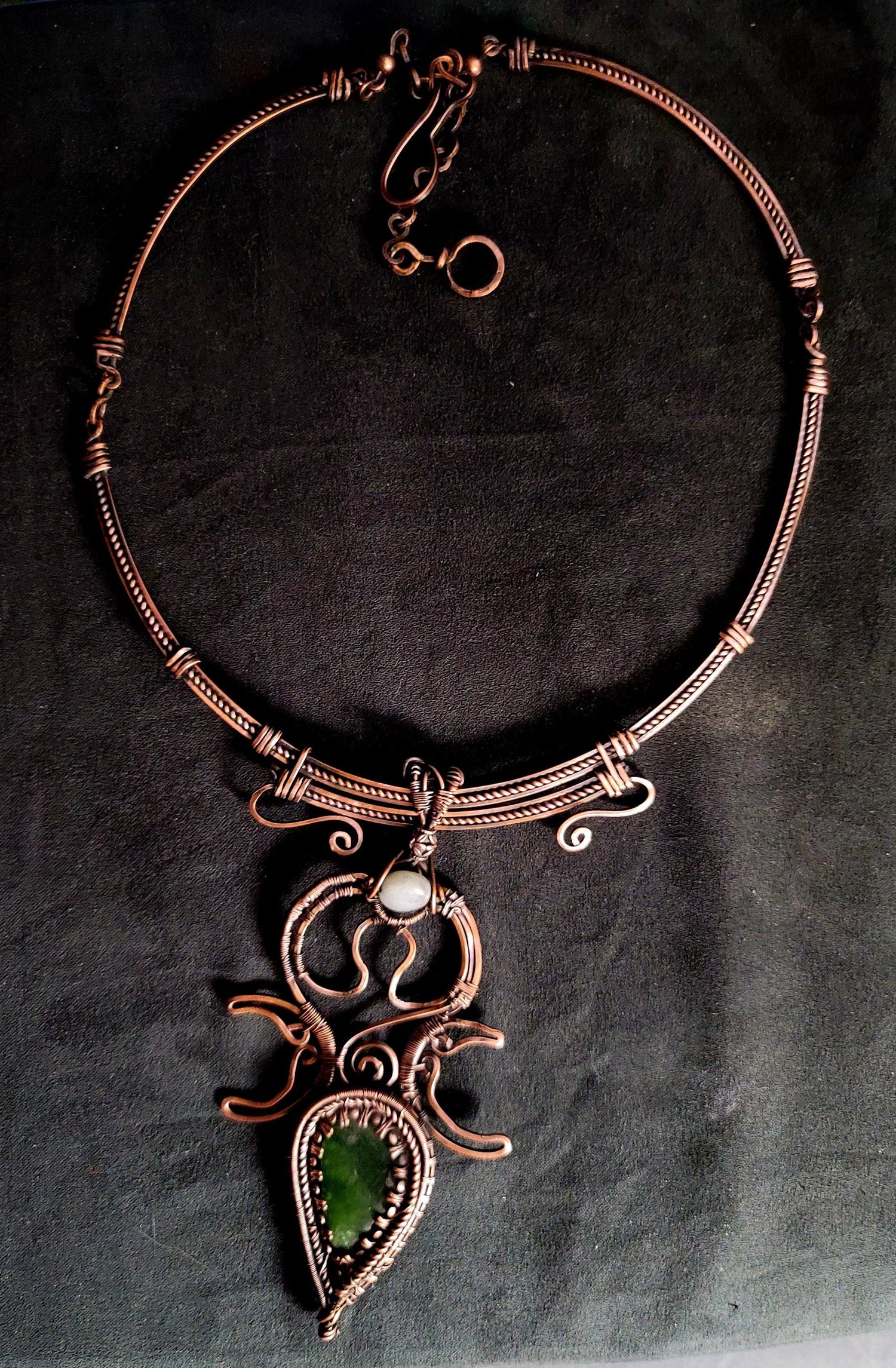 Goddess necklace, pagan new age wiccan gift, woman girl gift, riual necklace pagan, trendy boho necklace, spiritual gift, sister gifts