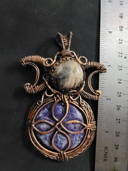Triple moon necklace, pagan new age wiccan gift, woman girl gift, riual necklace pagan, trendy boho necklace, spiritual gift, sister gifts