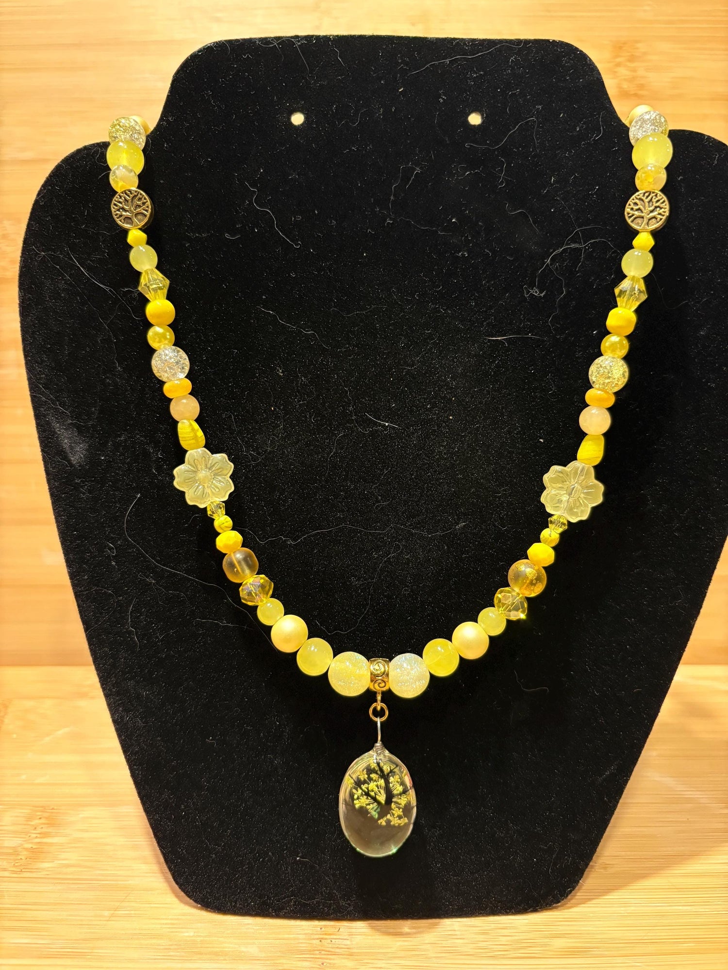 Lemon Tree - Handmade Beaded Necklace