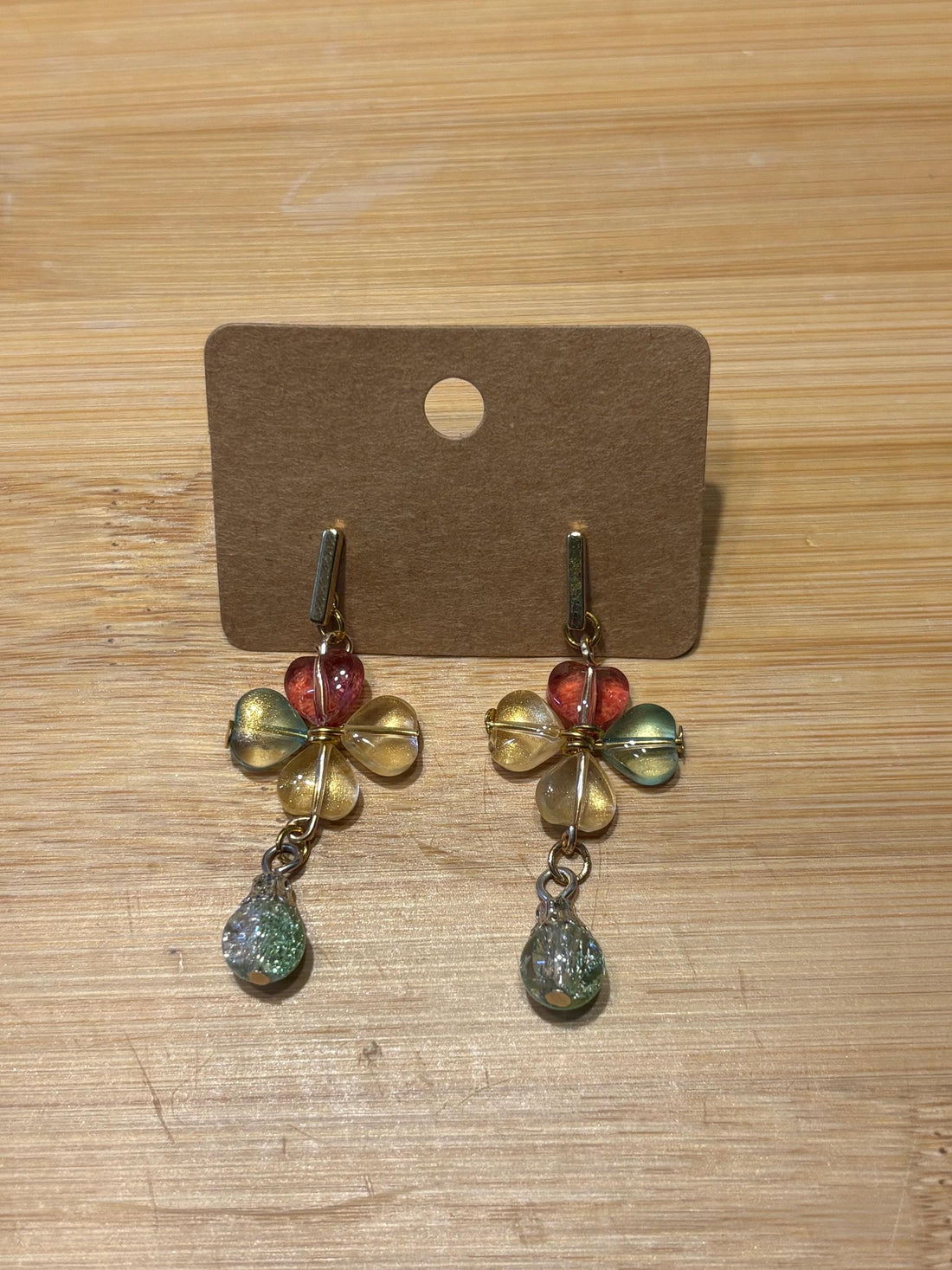 Clovers - Handmade Beaded Earrings