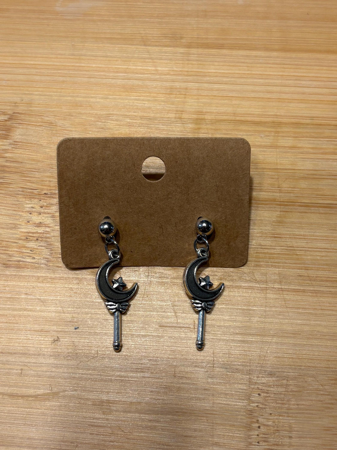 Sailor Scout - Handmade Beaded Earrings