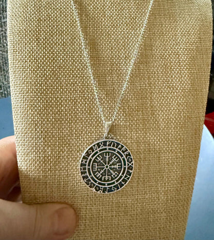 Vegvisir Viking Compass Pewter Pendant Chain Necklace.