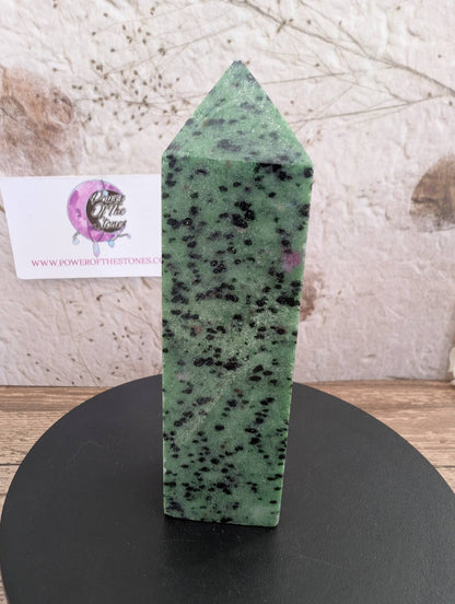 Zoisite obelisk