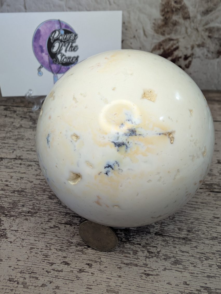 Large Snow Quartz with a little bit of Dendrites.