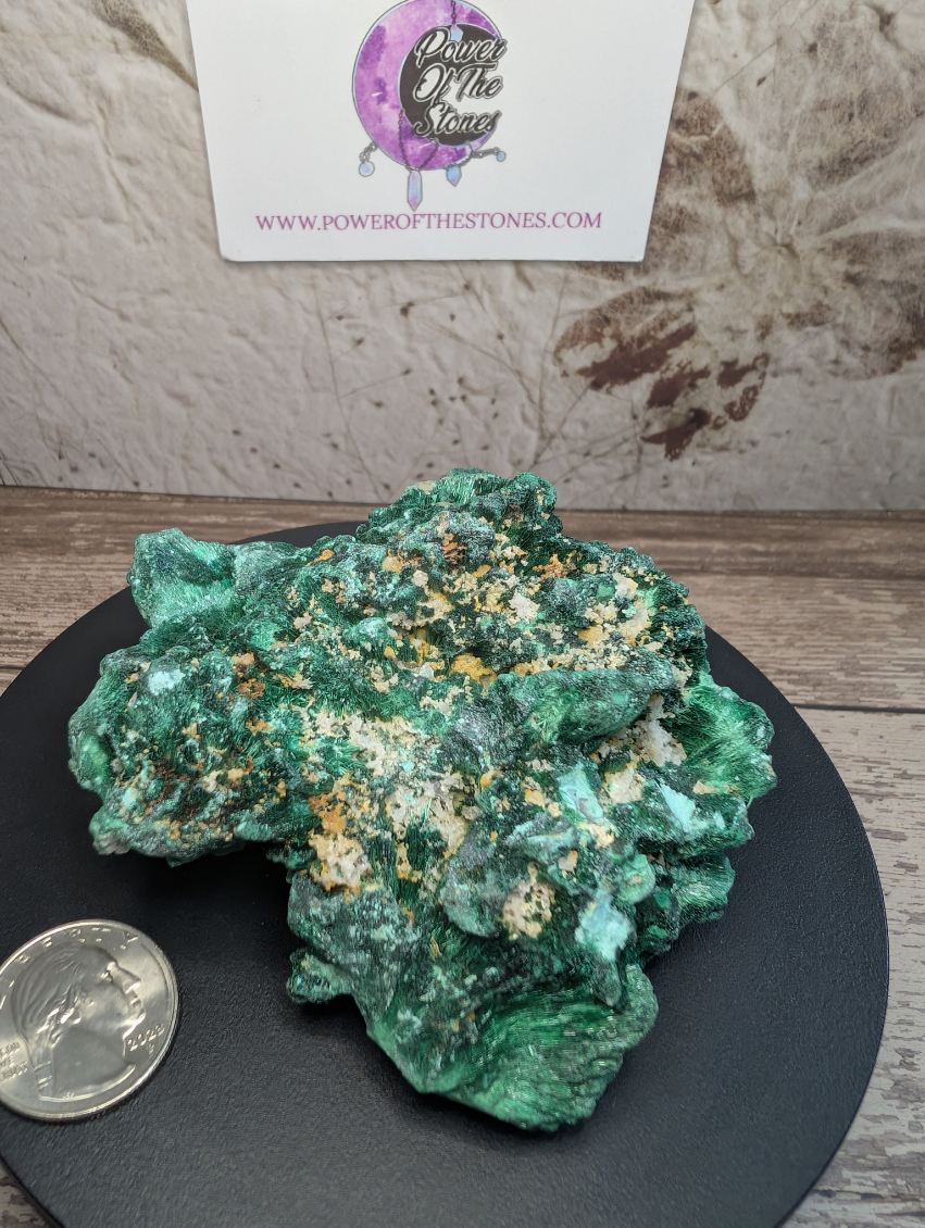 Malachite raw specimen